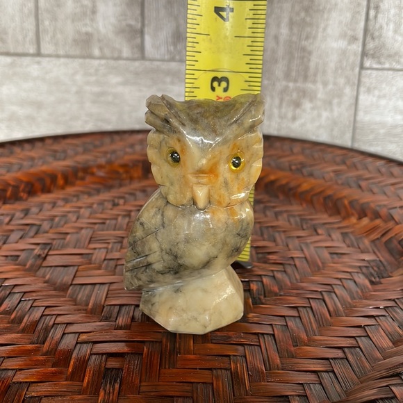 Vintage Napcoware carved owl figurine - Picture 9 of 10